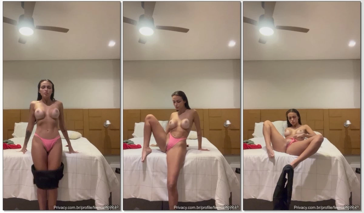 Fernanda Campos gozando gostoso na masturbação quente